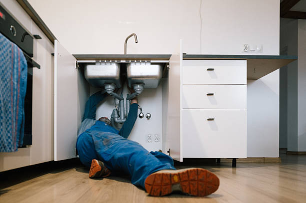Professional Leak Detection technician working in Washingtonville, NY